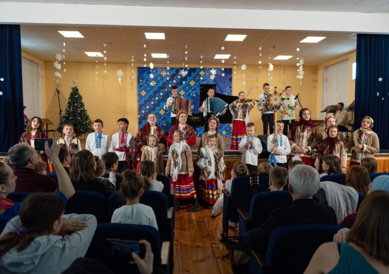 414471150_682327784045568_5490464685189390086_n