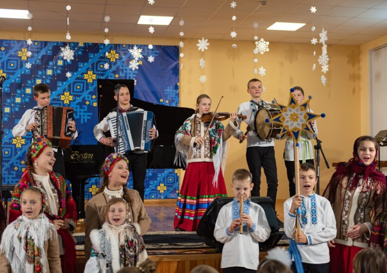 414474535_682327350712278_6245899928605412836_n